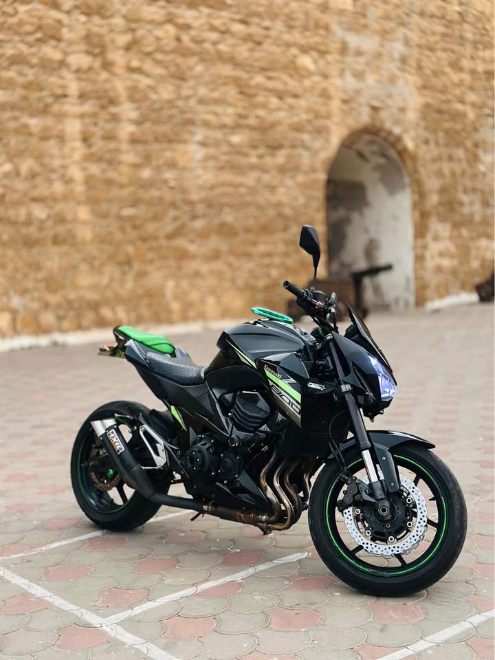 Image de Kawasaki Z800 – Modèle 2015 Dédouanée en 2020  – Immatriculée à Casablanca