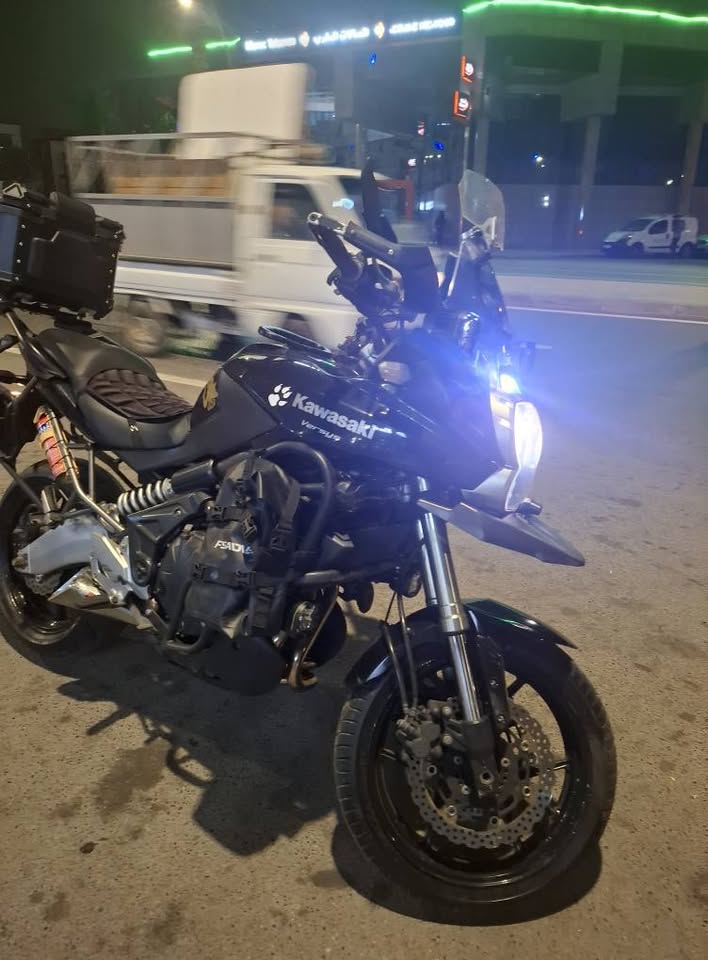 Image de A vendre moto kawazaki 650 modèle 2011 Diwana 2012