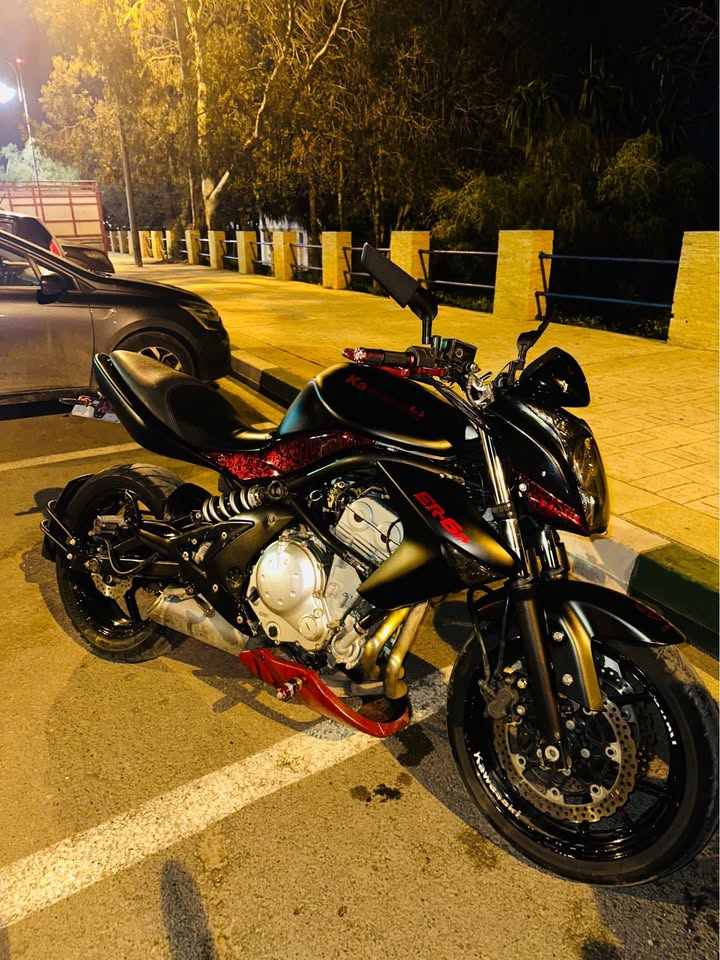Image de Kawasaki ER-6N