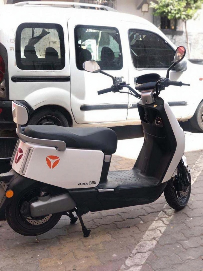 Image de Yadea ES8 Scooter électrique
